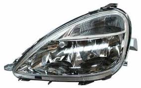 Faro izquierdo Mercedes A160