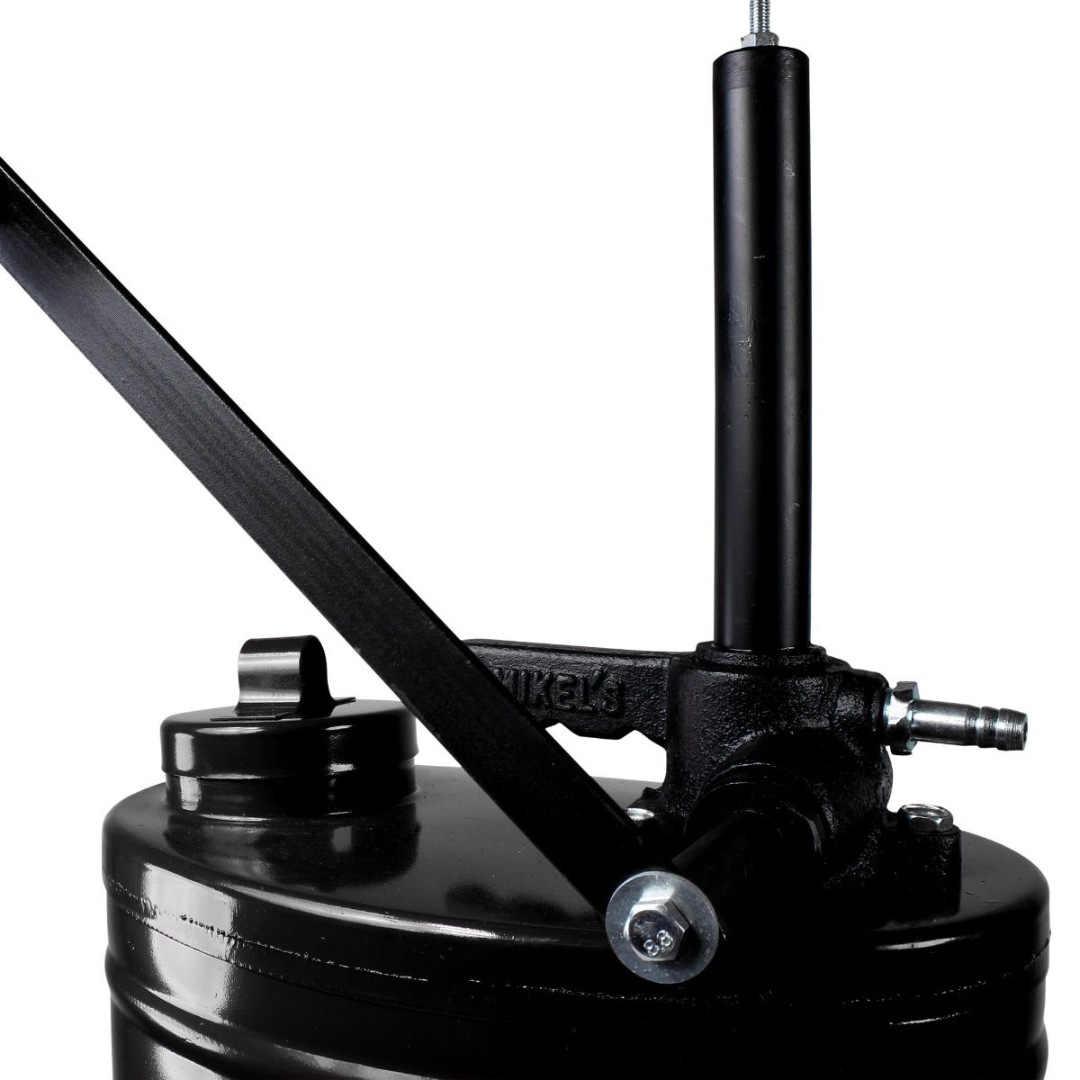 Cubeta con bomba manual para aceite - Image 2